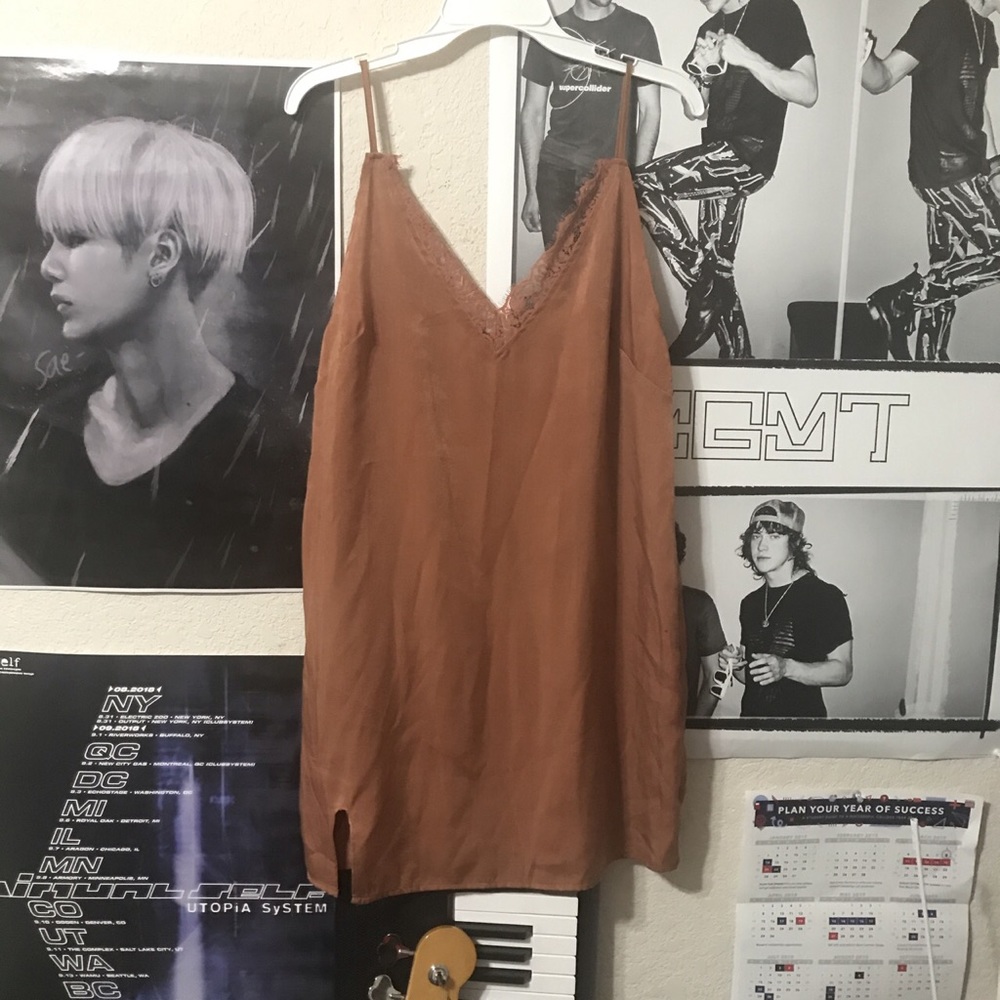 NWT brown lace dress